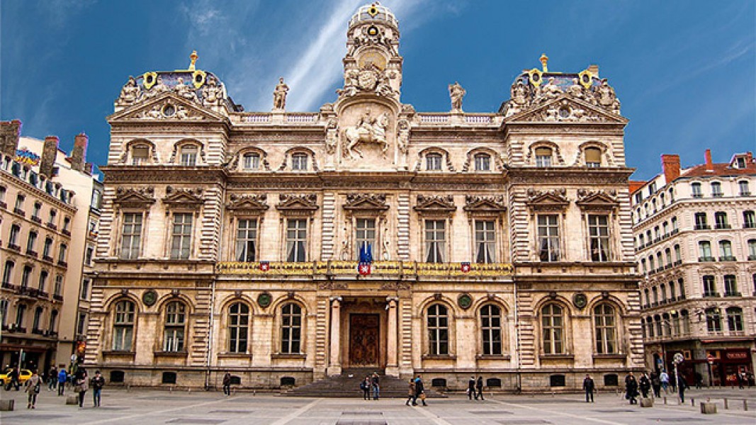 Adresses des services administratifs de Lyon
